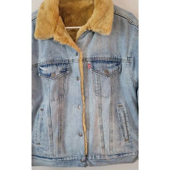 Levis Womans Sz. S Faux Fur Lined Denim Trucker Jacket Reversible EU - Picture 5 of 16